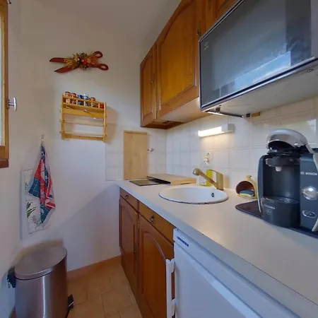 4 Pers Au Sauze Avec Terrasse - Fr-1-804-40 Apartment